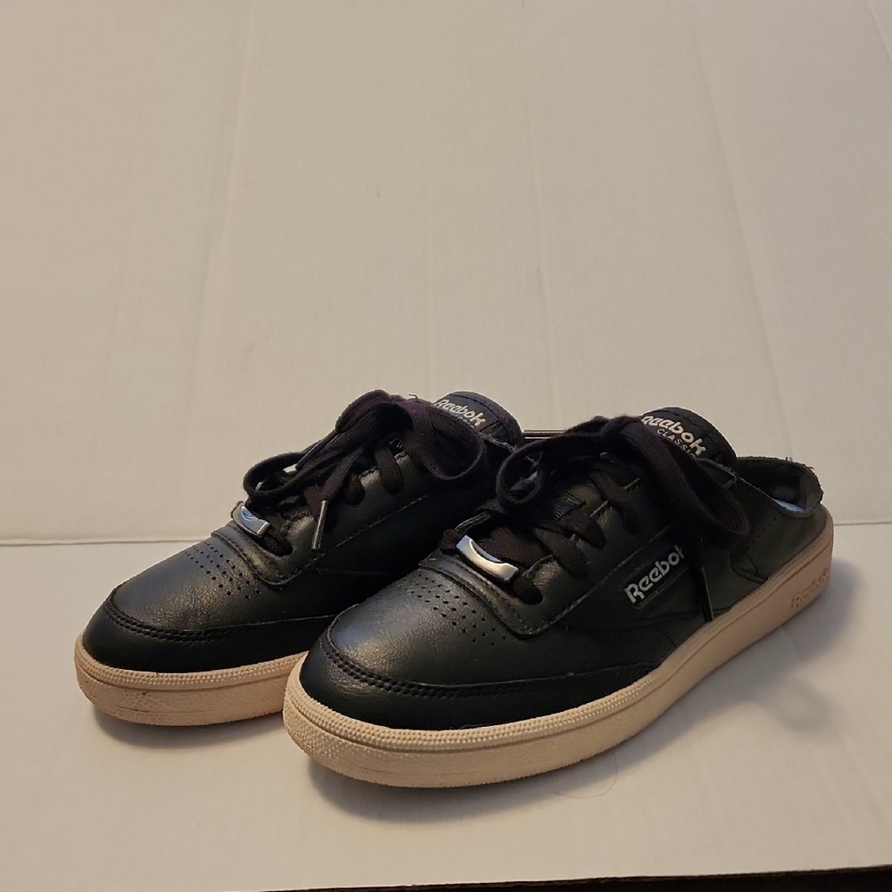 Reebok Women's Navy Blue  and Tan Loafers